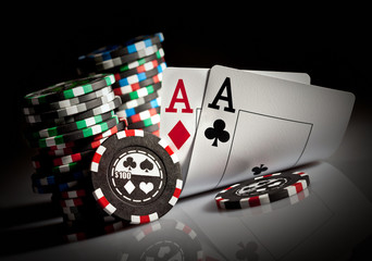 Learn the Basics of Poker With a Poker Lesson